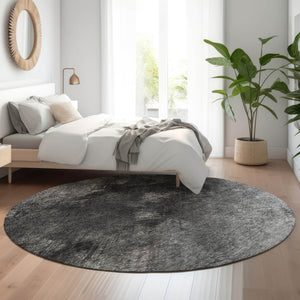 HomeRoots 8' Gray Silver And Black Abstract Round Washable Rug - Durable, UV-Protected, Easy-Care Design! 650515