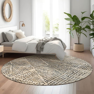 HomeRoots 8' Beige and Ivory Diamond Round Rug - Washable, UV-Protected, Durable for Living Spaces & Patios 650557