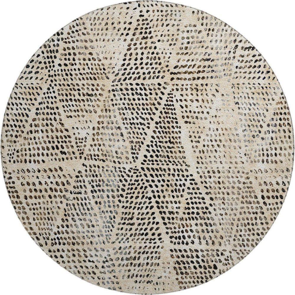 HomeRoots 8' Beige and Ivory Diamond Round Rug - Washable, UV-Protected, Durable for Living Spaces & Patios 650557