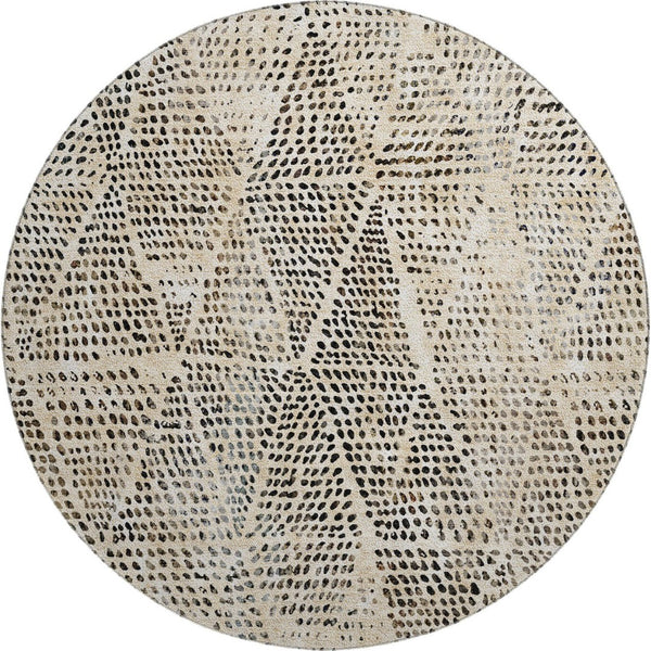 HomeRoots 8' Beige and Ivory Diamond Round Rug - Washable, UV-Protected, Durable for Living Spaces & Patios 650557