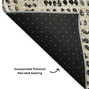 HomeRoots 8' X 10' Beige and Ivory Diamond Area Rug - Washable, UV-Protected, Perfect for High-Traffic Spaces! 650558