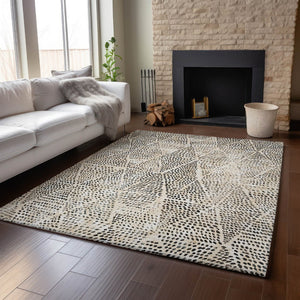 HomeRoots 8' X 10' Beige and Ivory Diamond Area Rug - Washable, UV-Protected, Perfect for High-Traffic Spaces! 650558