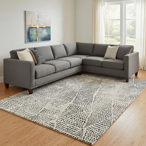 HomeRoots 10' X 14' Beige and Ivory Diamond Area Rug - Durable, Stain-Resistant, UV-Protected for Modern Spaces 650560
