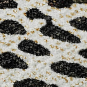HomeRoots 10' X 14' Beige and Ivory Diamond Area Rug - Durable, Stain-Resistant, UV-Protected for Modern Spaces 650560
