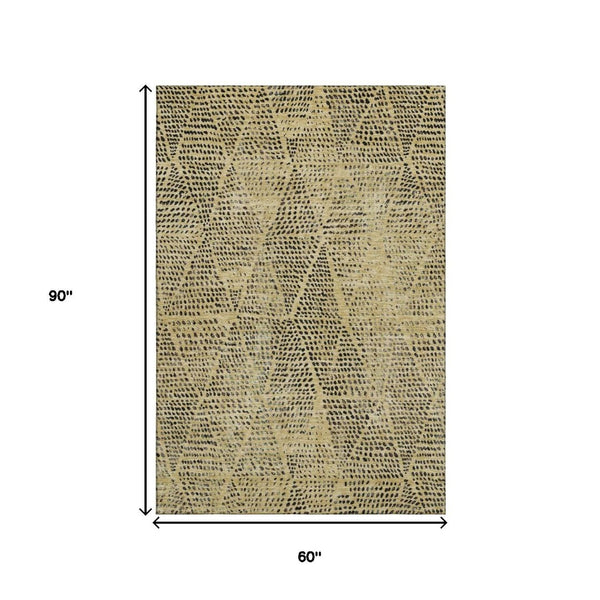 HomeRoots 5' X 8' Gold & Charcoal Diamond Area Rug - Washable, UV Protected, Stain Resistant for Busy Homes 650568