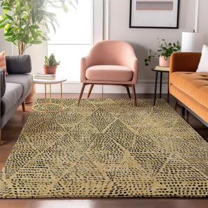 HomeRoots 5' X 8' Gold & Charcoal Diamond Area Rug - Washable, UV Protected, Stain Resistant for Busy Homes 650568