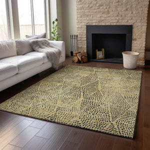 HomeRoots 5' X 8' Gold & Charcoal Diamond Area Rug - Washable, UV Protected, Stain Resistant for Busy Homes 650568