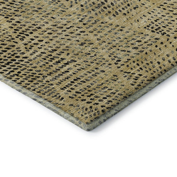 HomeRoots 8' Gold and Charcoal Diamond Washable Round Rug - Durable, UV-Protected for Indoor or Outdoor Use! 650569