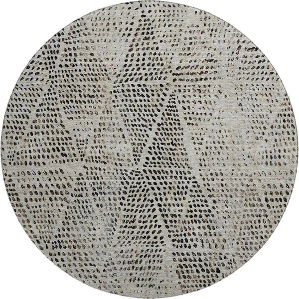 HomeRoots 8' Gray and Black Diamond Washable Round Rug - UV Protected, Durable, Stain-Resistant Design for Homes 650575