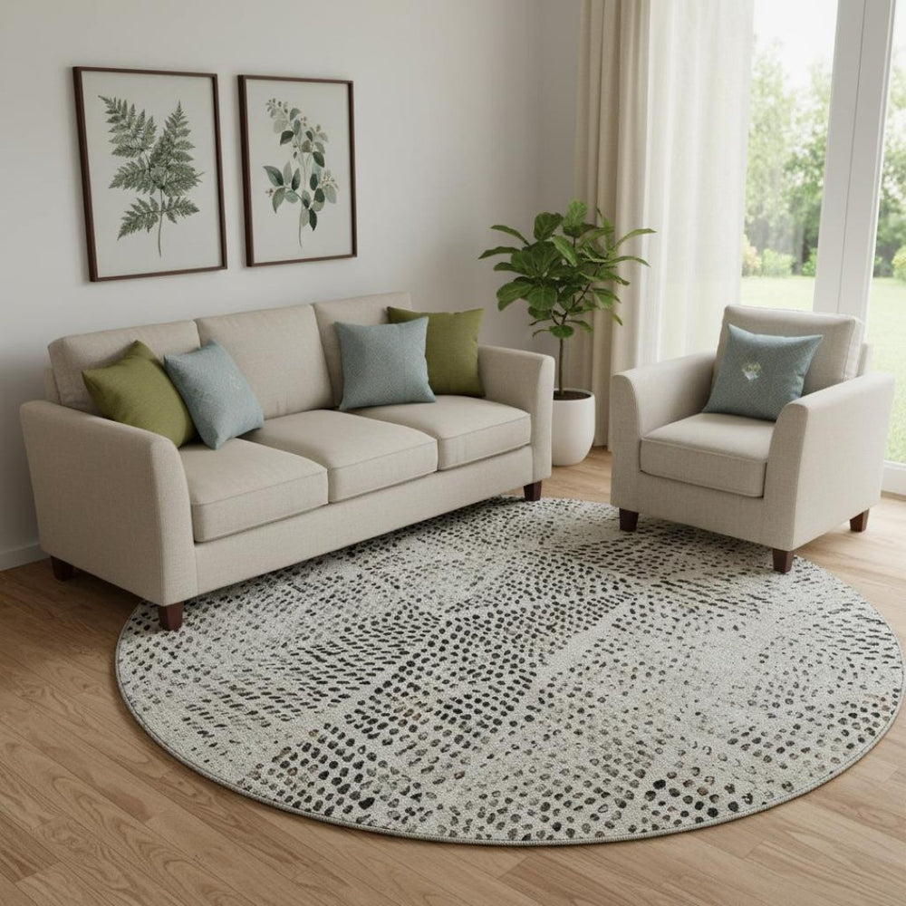 HomeRoots 8' Gray and Black Diamond Washable Round Rug - UV Protected, Durable, Stain-Resistant Design for Homes 650575