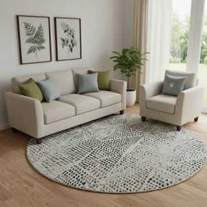 HomeRoots 8' Gray and Black Diamond Washable Round Rug - UV Protected, Durable, Stain-Resistant Design for Homes 650575