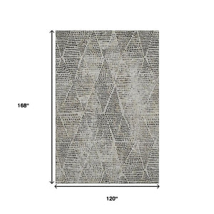 HomeRoots 10' X 14' Gray and Black Diamond Area Rug - Washable, UV-Protected, Stain-Resistant for Busy Homes 650578