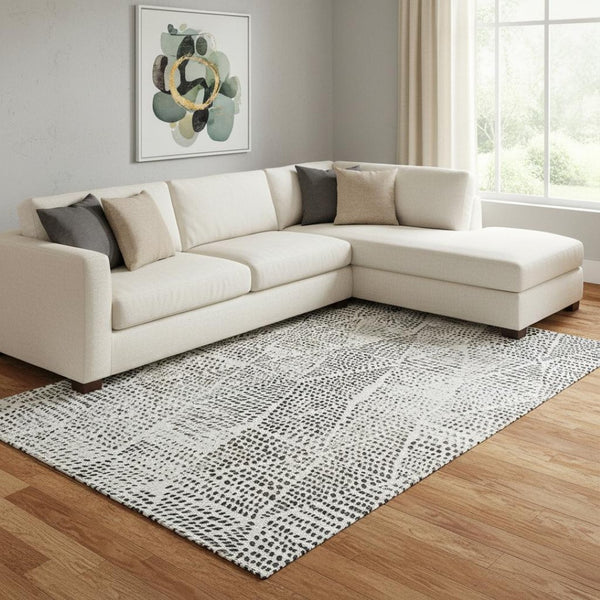 HomeRoots 9' X 12' Ivory And Charcoal Diamond Area Rug – Washable, UV Protected, Durable, Stain-Resistant Design 650583