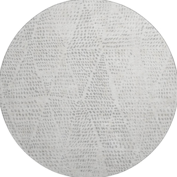 HomeRoots 8' Silver and Ivory Diamond Washable Round Rug - Durable, Stylish, UV-Protected for High-Traffic Homes 650611