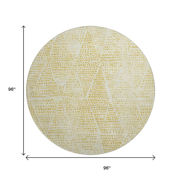 HomeRoots 8' Wheat and Ivory Diamond Round Area Rug - Washable, UV Protected, Stylish & Durable for Any Room 650623