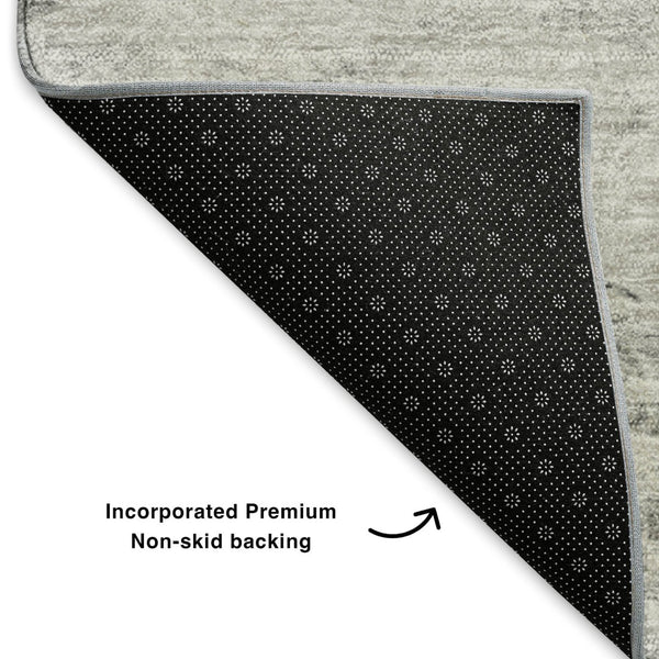 HomeRoots 5' X 8' Modern Silver and Gray Abstract Area Rug - Washable, UV Protected & Stain Resistant Design 650640
