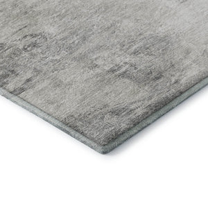 HomeRoots 5' X 8' Modern Silver and Gray Abstract Area Rug - Washable, UV Protected & Stain Resistant Design 650640