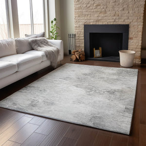 HomeRoots 5' X 8' Modern Silver and Gray Abstract Area Rug - Washable, UV Protected & Stain Resistant Design 650640