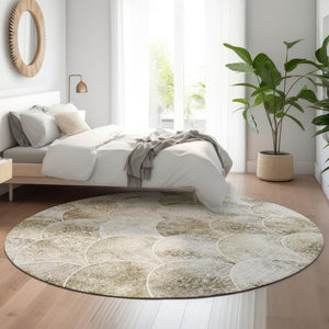 HomeRoots 8' Round Washable Rug in Beige Gray & Ivory - Stylish Abstract Design with UV Protection for Homes 650671