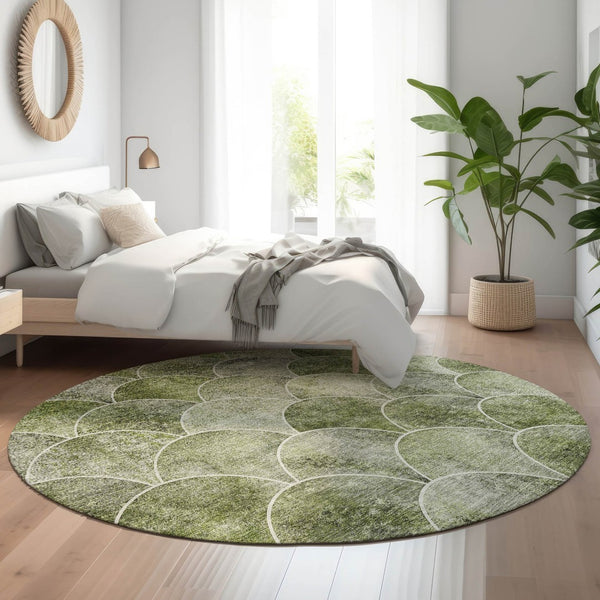 HomeRoots 8' Abstract Geometric Round Rug in Green, Gray & Ivory - Washable, UV-Protected & Stain-Resistant! 650683
