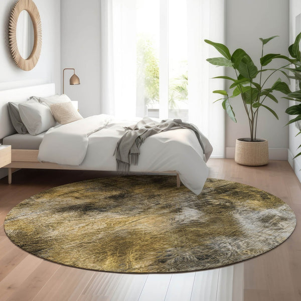 HomeRoots 8' Coffee Gray & Ivory Abstract Round Rug - Washable, UV-Protected, Perfect for Busy Homes! 650761