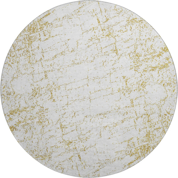 HomeRoots 8' Gold and Ivory Abstract Washable Round Rug - UV Protected, Stain-Resistant & Soft Polyester Design 651073