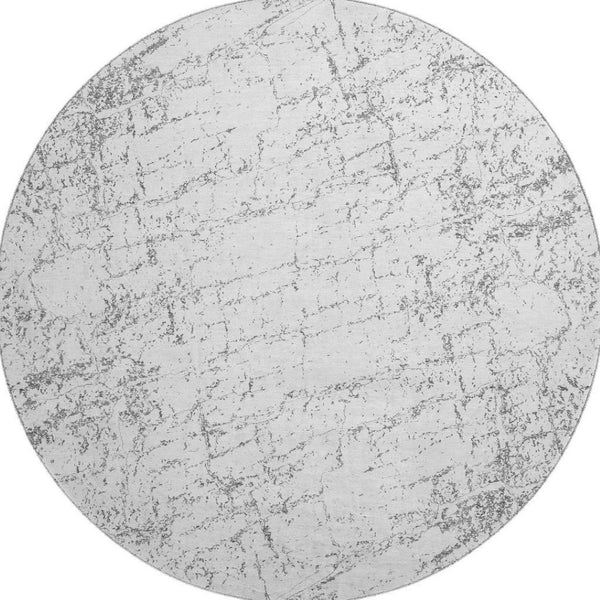 HomeRoots 8' Gray And Ivory Abstract Round Rug – Washable, UV Protected, Stain Resistant for High-Traffic Areas 651079