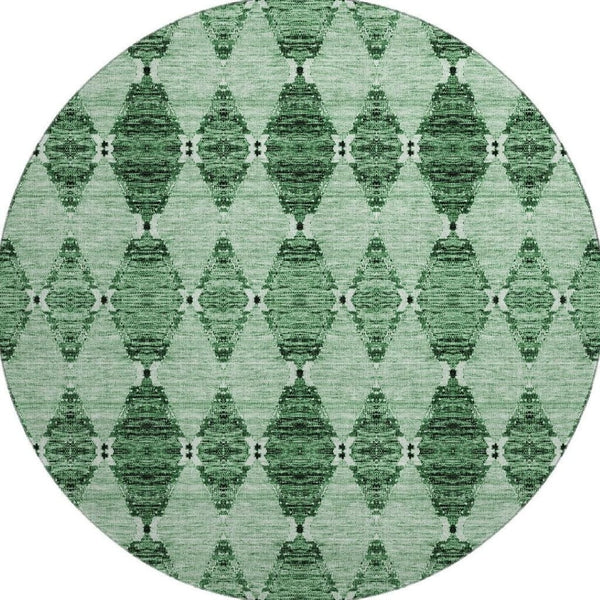 HomeRoots 8' Emerald and Ivory Moroccan Round Rug - Washable, UV Protected, Stain Resistant for Family Spaces 651139