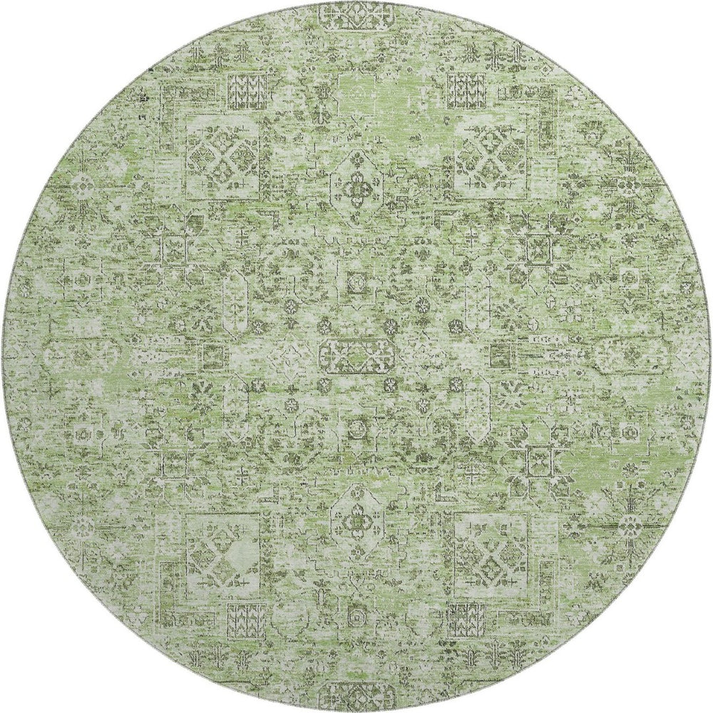 HomeRoots 8' Green and Ivory Floral Round Rug - Washable, UV Protected, Durable Design for Classic Homes 651175