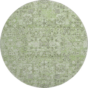 HomeRoots 8' Green and Ivory Floral Round Rug - Washable, UV Protected, Durable Design for Classic Homes 651175