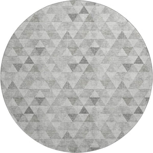 HomeRoots 8' Silver And Ivory Geometric Round Rug - Washable, UV Protected, Stain-Resistant, Ideal for Homes 651247
