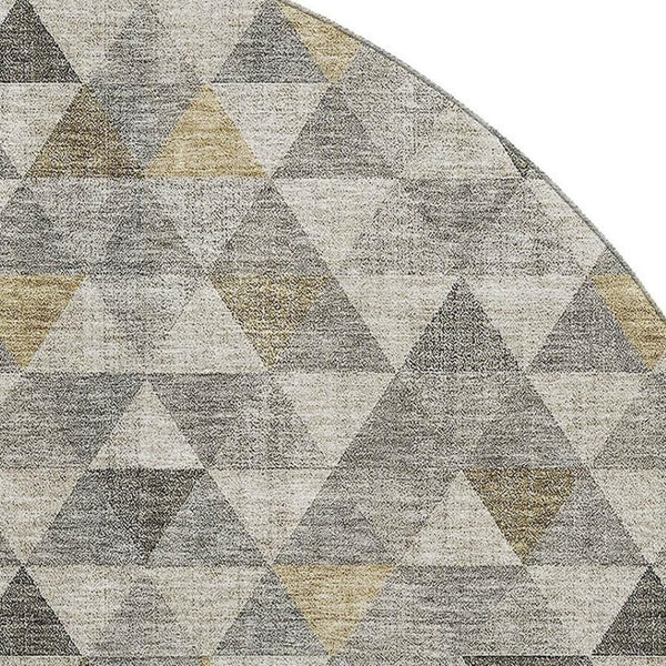 HomeRoots 8' Stylish Taupe Gold Ivory Geometric Washable Round Rug - Stain Resistant, UV Protected, Easy Care 651253
