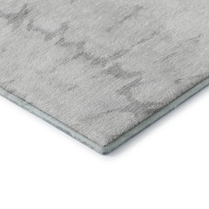 HomeRoots 8' Washable Round Rug in Silver, Gold & Ivory - Durable, Stain Resistant with UV Protection for Style 651307