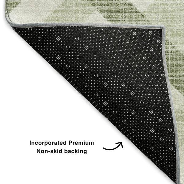 HomeRoots 5' Geometric Artichoke Green & Ivory Washable Area Rug – UV Protected, Durable, Stylish & Easy-Care! 651360