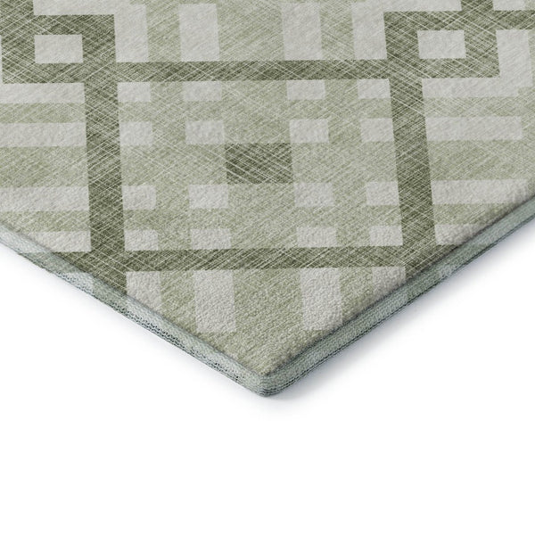 HomeRoots 5' Geometric Artichoke Green & Ivory Washable Area Rug – UV Protected, Durable, Stylish & Easy-Care! 651360