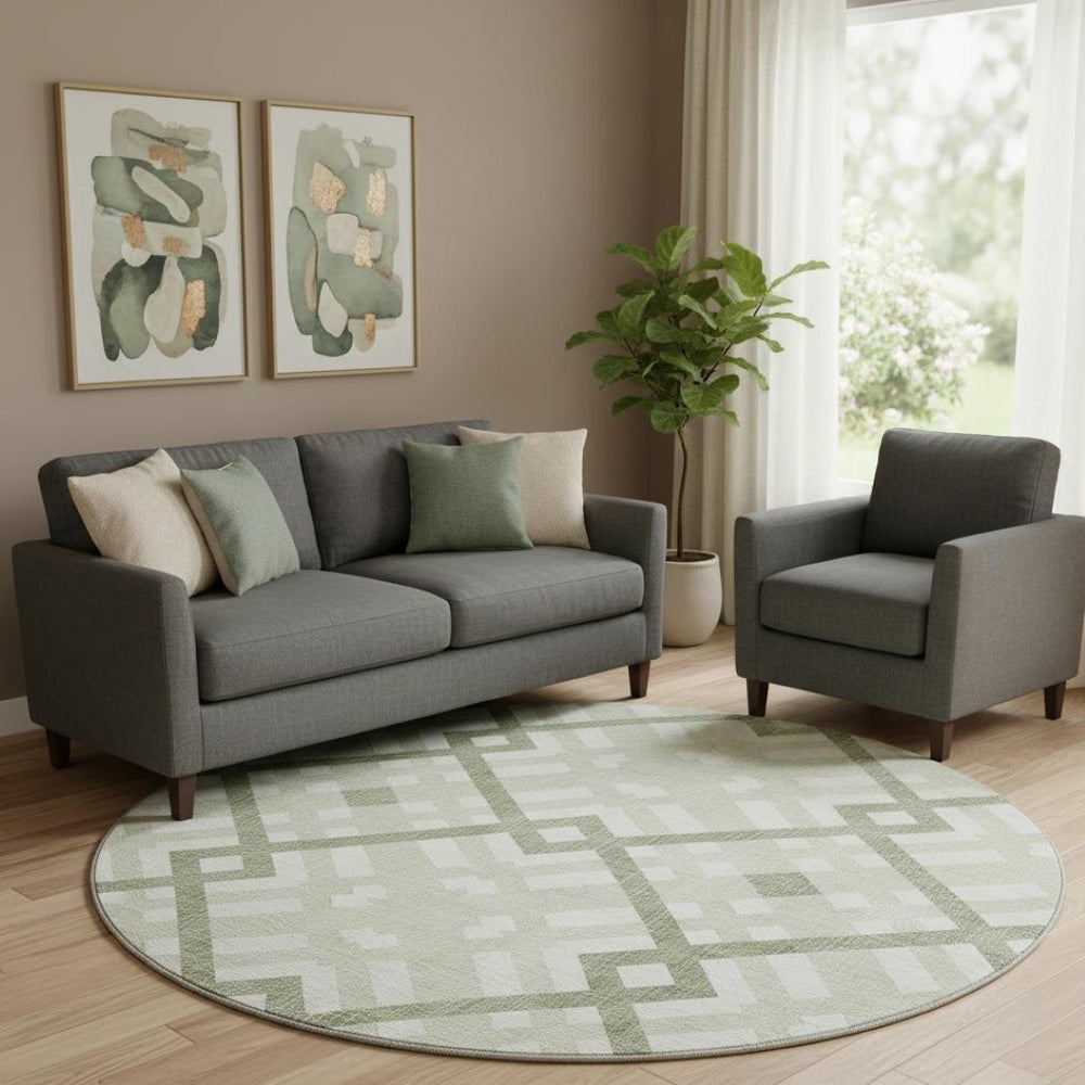 HomeRoots 8' Artichoke Green and Ivory Geometric Round Rug – Washable, UV Protected, Family-Friendly Design! 651361