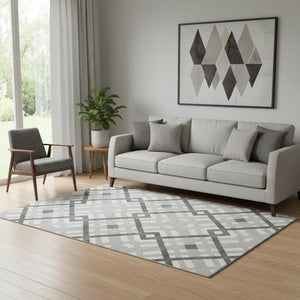 HomeRoots 5' X 8' Gray and Ivory Geometric Washable Area Rug - UV Protected, Stain Resistant & Stylish Design 651384