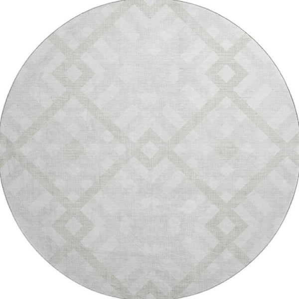 HomeRoots 8' Ivory And Beige Geometric Round Rug – Washable, UV Protected, Perfect for Family Spaces! 651391