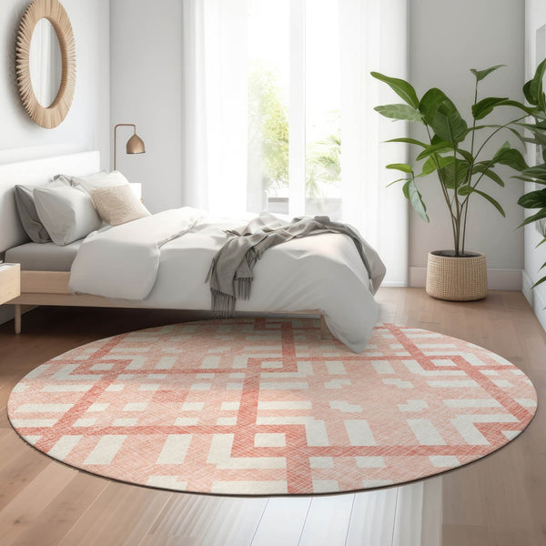 HomeRoots 8' Salmon and Ivory Geometric Round Rug - Washable, UV Protected, Non-Slip for High-Traffic Areas 651433