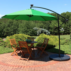 HomeRoots 95" Green Polyester Octagonal Market Umbrella with Lights, Crank Lift, Tilt & Sturdy Steel Frame 651466