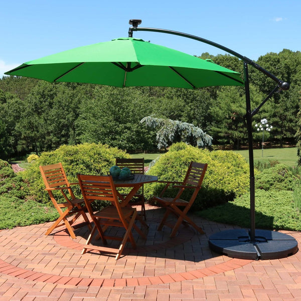 HomeRoots 95" Green Polyester Octagonal Market Umbrella with Lights, Crank Lift, Tilt & Sturdy Steel Frame 651466