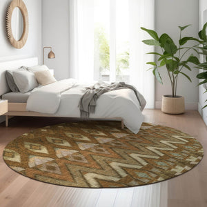 HomeRoots 8' Brown Sage and Beige Southwestern Round Rug - Washable, UV Protected, Pet-Friendly Design 651896