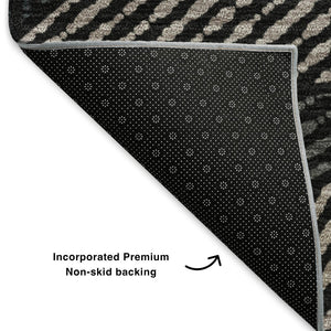 HomeRoots 10' X 14' Black And Ivory Geometric Area Rug - Stylish, Stain Resistant, UV Protected for Any Space 651935