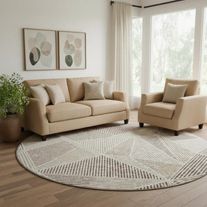 HomeRoots 8' Brown and Beige Geometric Round Rug - Washable, UV Protected, Durable Design for Busy Homes 651944