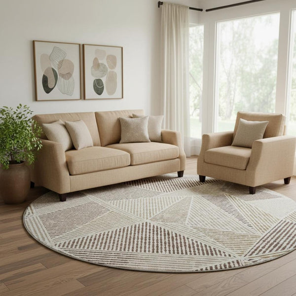 HomeRoots 8' Brown and Beige Geometric Round Rug - Washable, UV Protected, Durable Design for Busy Homes 651944