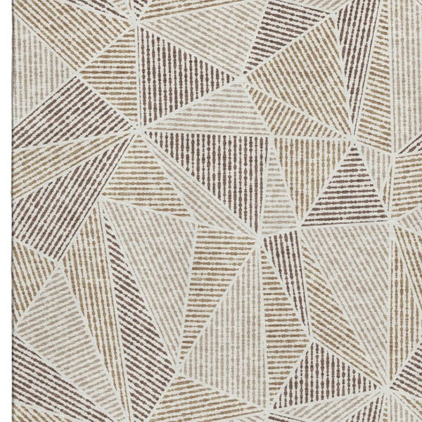 HomeRoots 8' X 10' Brown And Beige Geometric Washable Area Rug - Durable, Stylish, and Perfect for Families! 651945