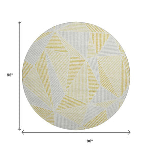 HomeRoots 8' Gold and Gray Geometric Washable Round Rug – Durable, Stain-Resistant, UV-Protected & Stylish! 651950