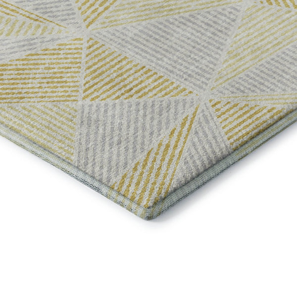 HomeRoots 8' X 10' Gold and Gray Geometric Area Rug - Washable, Stain-Resistant, UV-Protected for Modern Homes 651951