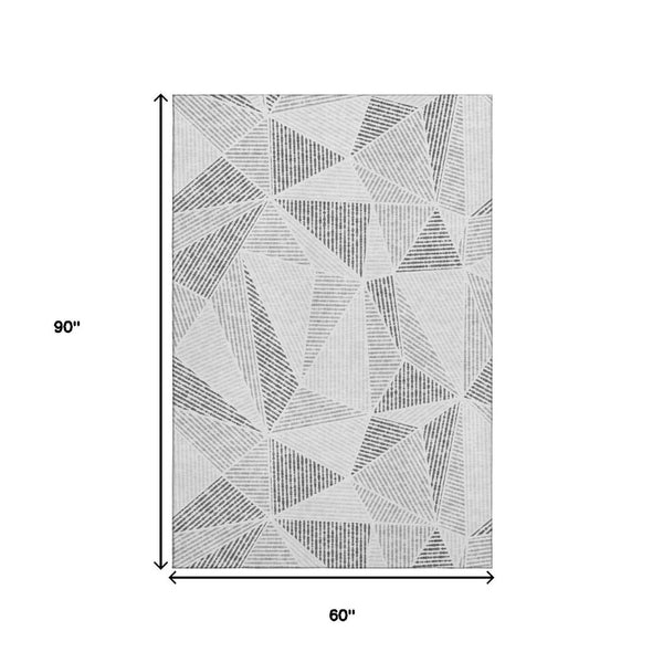 HomeRoots 5' X 8' Gray and Silver Geometric Area Rug – Washable, UV Protected, Durable & Stylish for Homes 651955