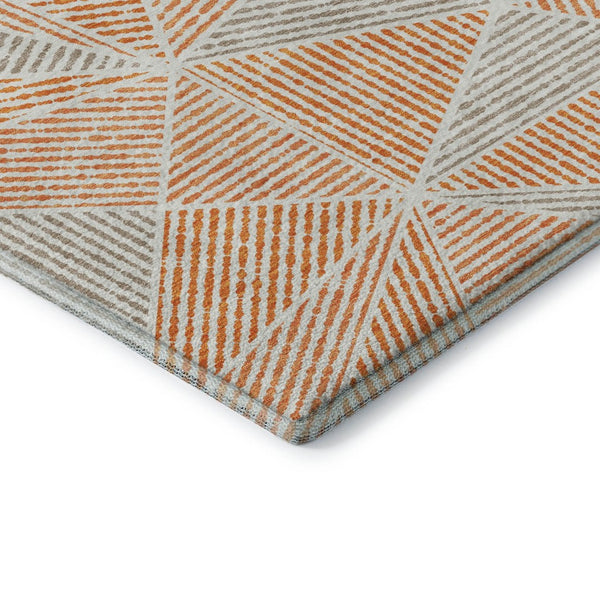 HomeRoots 8' Modern Orange and Gray Geometric Round Rug - Washable, UV Protected, Durable for Busy Homes 651974